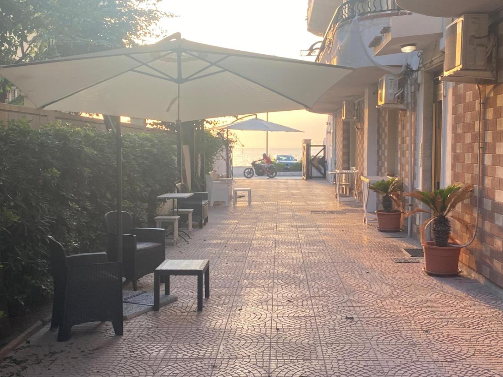 Vista Eolie Milazzo- Apartments Eksteriør bilde